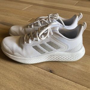 Adidas Cloudfoam - White Size 8.5